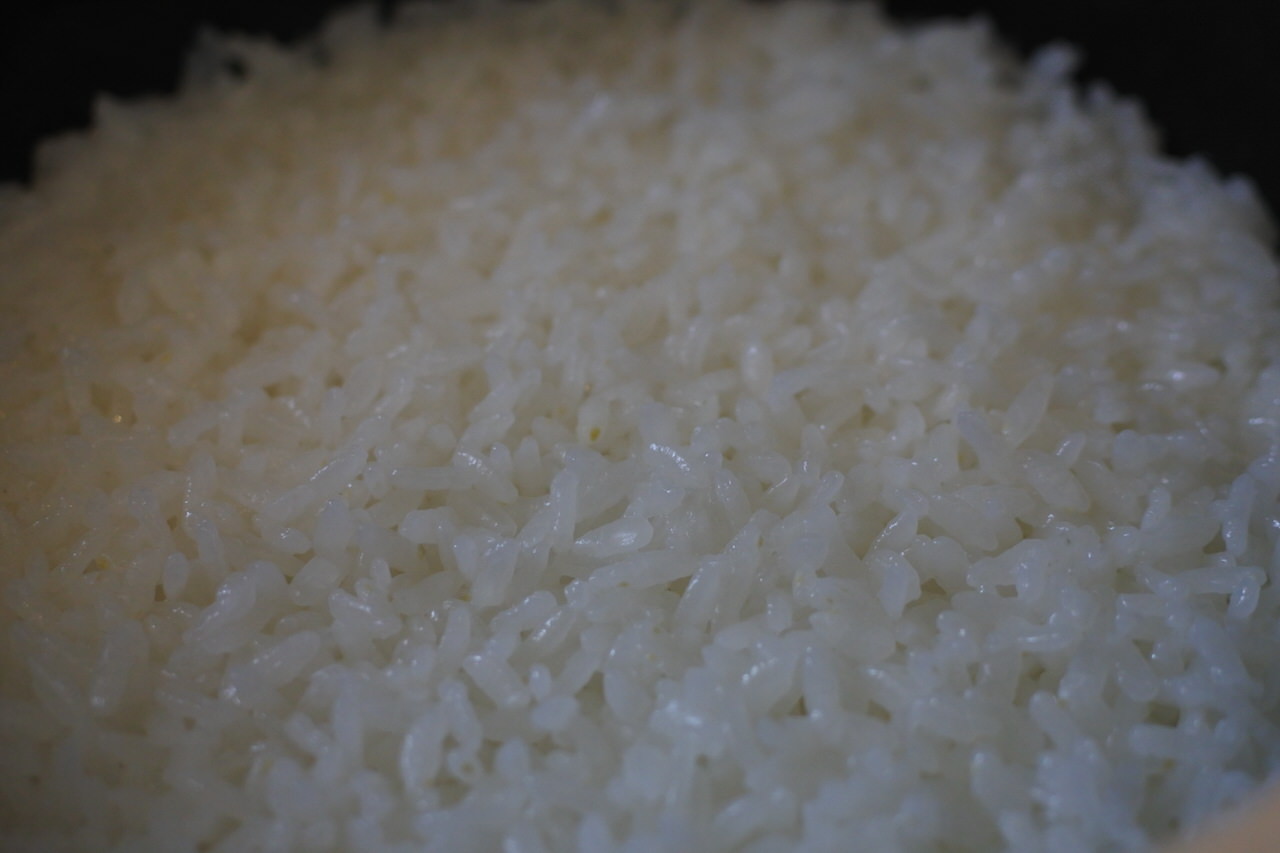 土鍋ご飯　ふっくら　お米が立つ